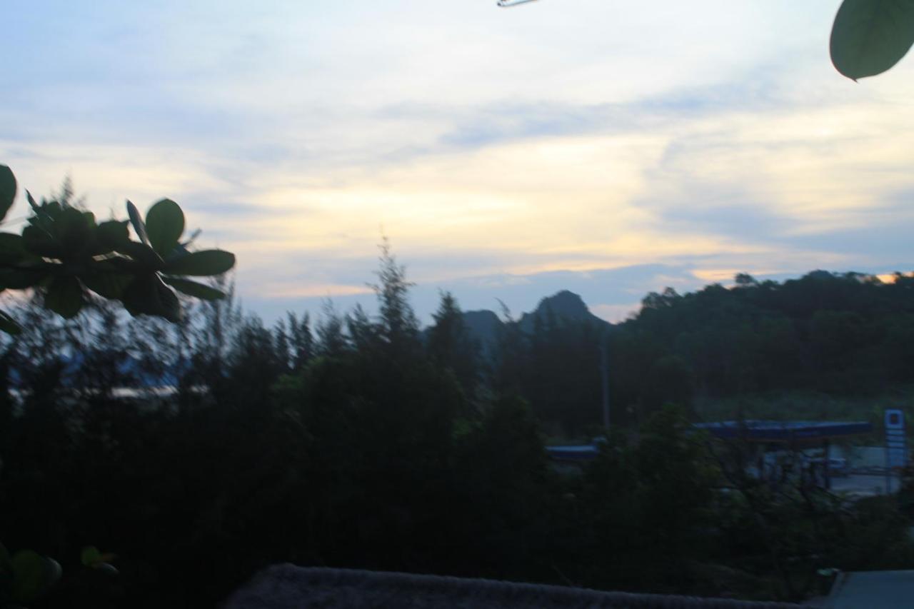 Cat Ba Mountain View Homestay Chan Chau Exterior photo